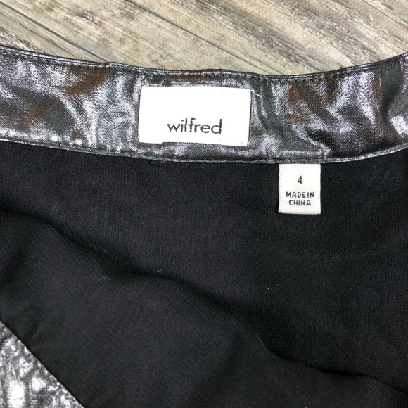 Aritzia Wilfred Bethune Pleated Skirt size 4 - Picture 5 of 7